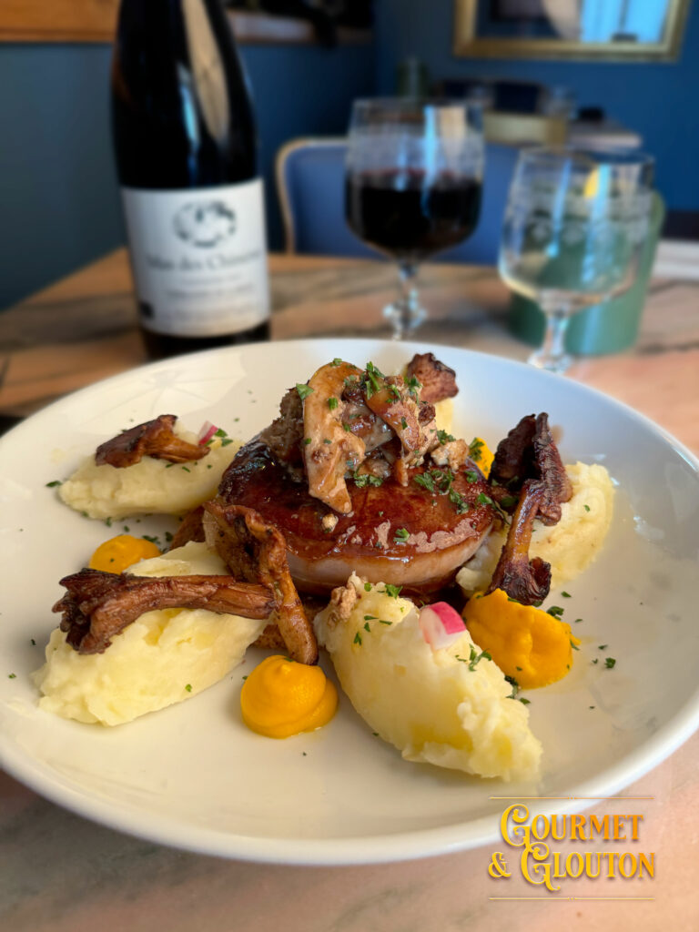 Tournedos-Rossini-ChaudesAigues – Suggestion-Gourmet & Glouton-restaurant, gastronomie, Auvergnate, viande, Aubrac, plats, canaille, Chaudesaigues, Chaudes-Aigues - vente emporter