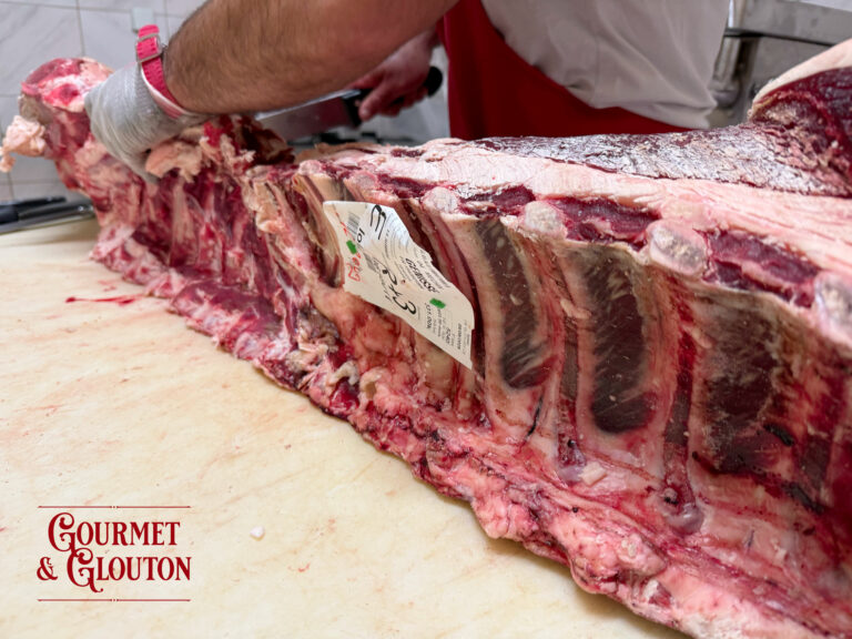 restaurant, gastronomie, Auvergnate, viande, Aubrac, plats, canaille, Chaudesaigues, Chaudes-Aigues - Gourmet & Glouton- restauration, viande maturée, viande locale